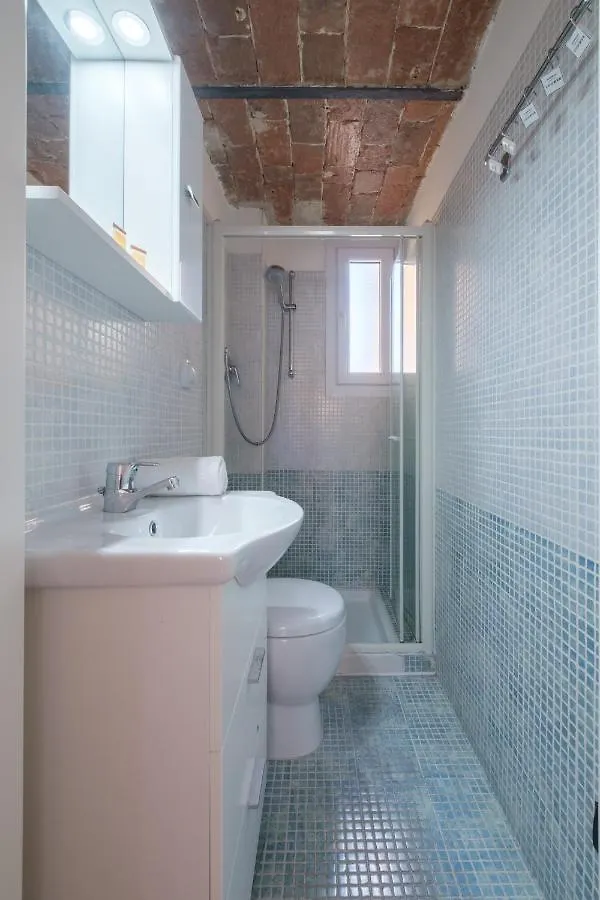 Irnerio 39 By Studio Vita Bologna 0*,  Italy